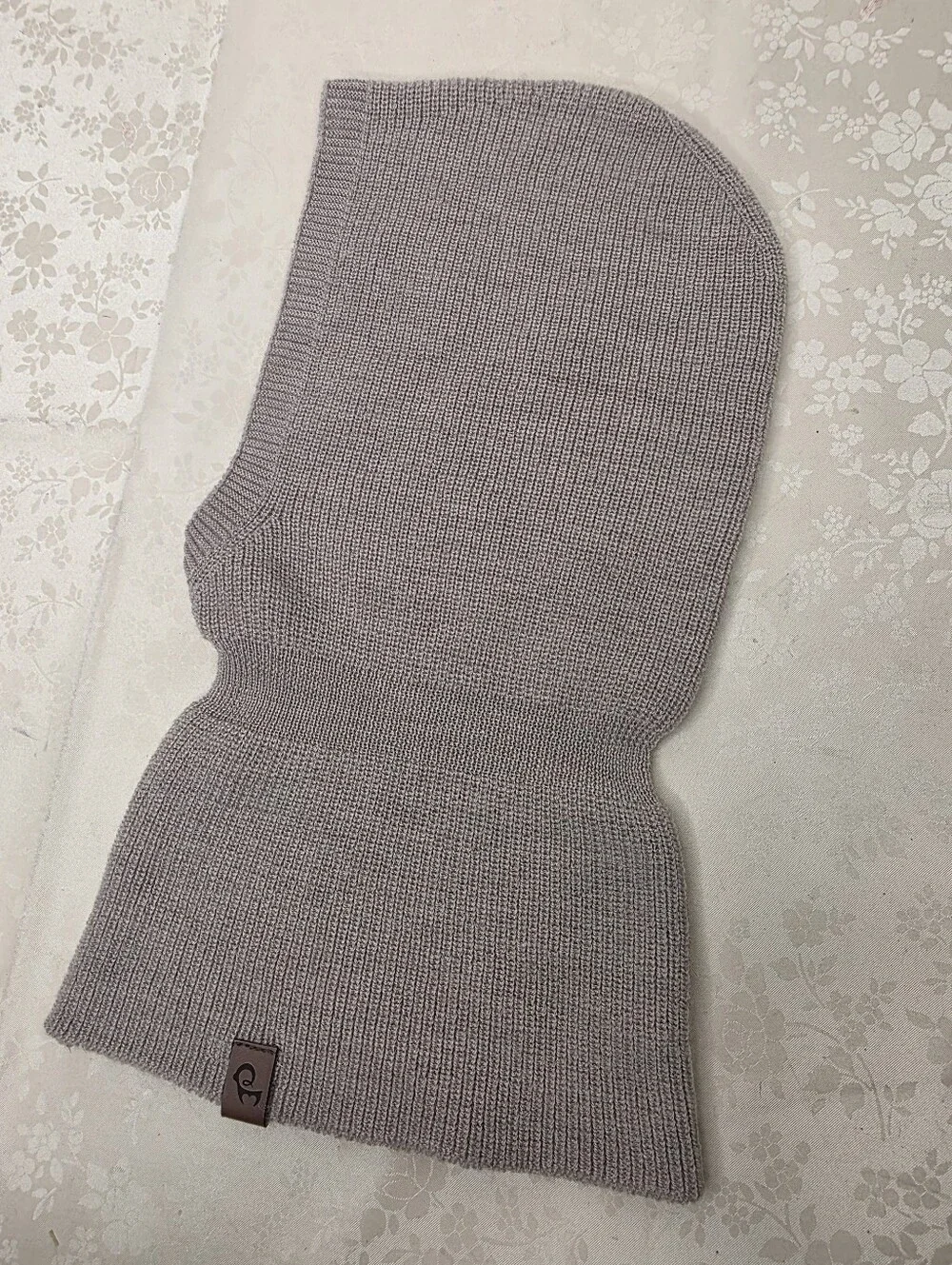 MENIQUE Unisex 100% Virgin Merino Wool Knit Balaclava Hood Creamy Beige One Sz
